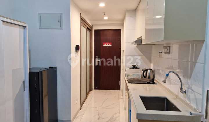 Selling at a Loss Below Purchase Price, Sky House BSD Studio Apartment Furnished, Ready to Occupy Selling at a Loss Below Purchase Price, Sky House BSD Studio Apartment Furnished, Ready to Occupy