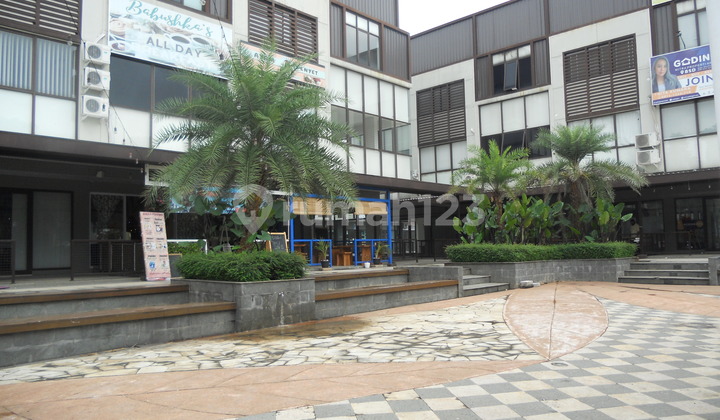 Dijual Ruko West Park Vanya Park BSD City, Double Fasad, 3 Lantai, Hadap Jalan, Row Jalan Lebar