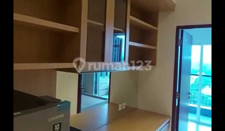 Roseville Apartment, 1BR Furnished, Strategic Location in BSD City Center 2