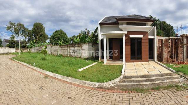 Rumah Baru Minimalis Botanica Valley Serpong, Rawa Kalong, Gunung Sindur 2