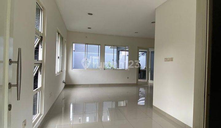 Rumah Huk, Strategis Tengah Kota Residence One Serpong BSD City, Selangkah ke Binus School International 2