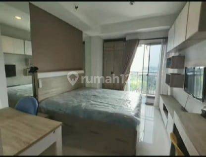 Tinggal Bawa Koper Apartemen Studio Furnished Springwood Alam Sutera Tangerang Banten 2