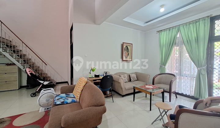 Dijual Cepat Rumah Villa Melati Mas Serpong Tangerang Selatan, Ada Halaman Belakang, Sudah Renov, Boulevard