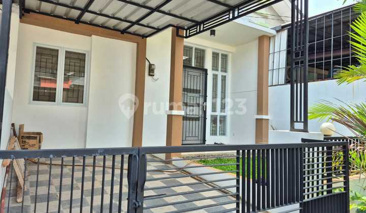 Jual Cepat Rumah Murah Hanya 1.250 M di Regency Melati Mas Serpong Tangerang Selatan, Rapih Siap Huni, Masih Ada Halaman Belakang Jual Cepat Rumah Murah Hanya 1.250 M di Regency Melati Mas Serpong Tangerang Selatan, Rapih Siap Huni, Masih Ada Halaman Belakang