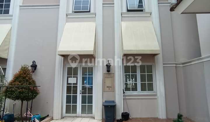 For Rent: Ready-to-Occupy House at Vanya Park Alesha House BSD City, Private Pool, Minimum 1 Year For Rent: Ready-to-Occupy House at Vanya Park Alesha House BSD City, Private Pool, Minimum 1 Year