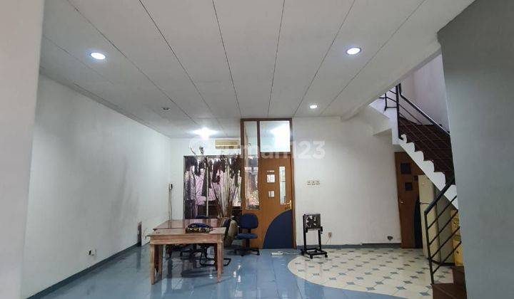 Kemang timur 200 meter cocok untuk kantor/usaha/rumah 2