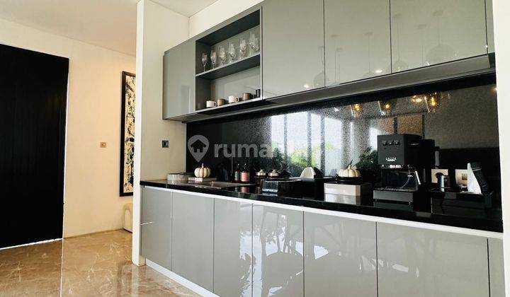 Brand New Modern Tropical House di Kemang, Full Furnished  2