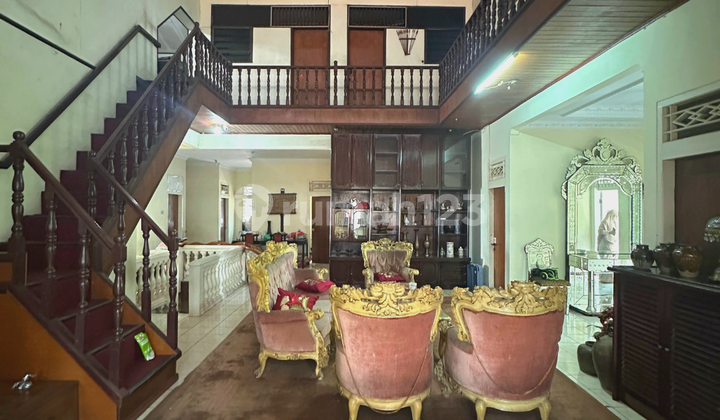 Cheapest! Houses and Pavilions in Jagakarsa Ideal for Investment Near Campus and Station 2