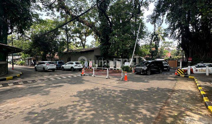 Rumah di Kebayoran Baru Lokasi Premium 5 Menit Ke Jalan Sudirman 2