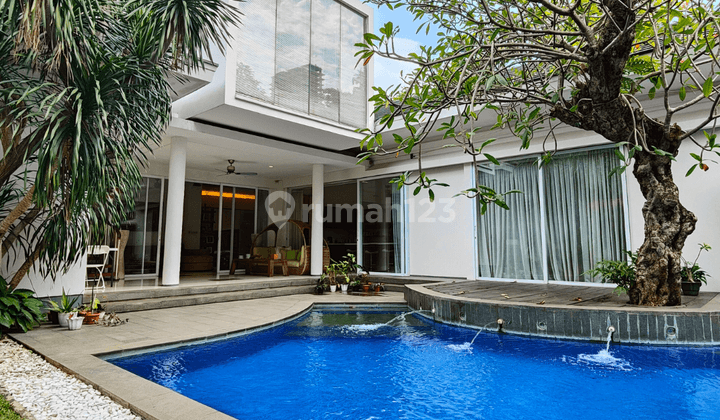 Modern Tropical Luxury House Ampera Jakarta Selatan 1