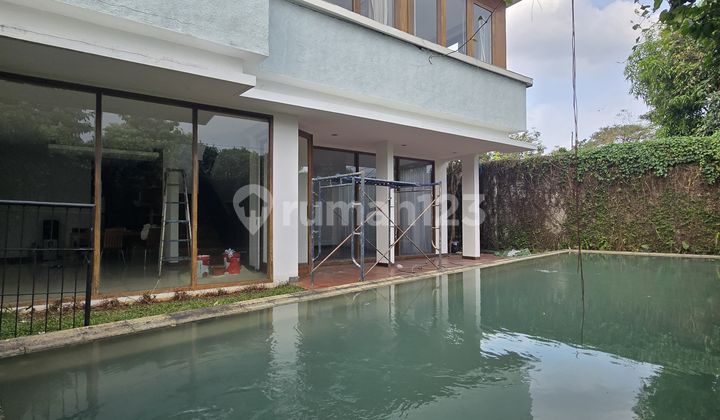 Disewakan Rumah Dalam Cluster Area Kemang Harga Terbaik