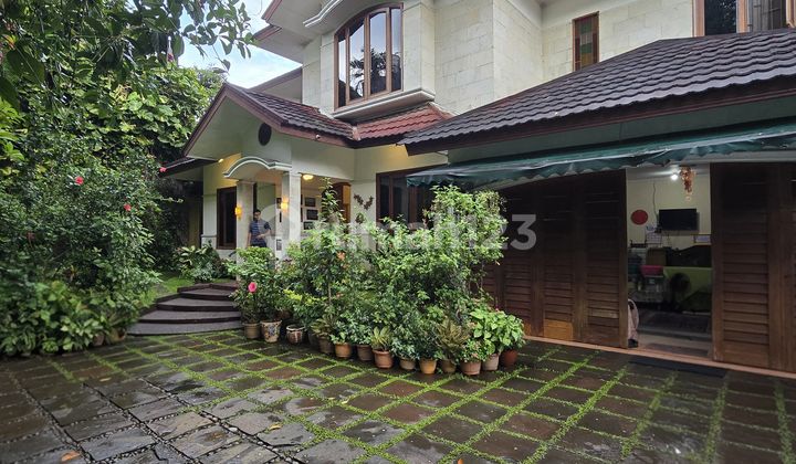 Turun Harga! Rumah Terawat Lingkungan Prime Area Ampera Dekat Tol Jorr Tb Simatupang Turun Harga! Rumah Terawat Lingkungan Prime Area Ampera Dekat Tol Jorr Tb Simatupang