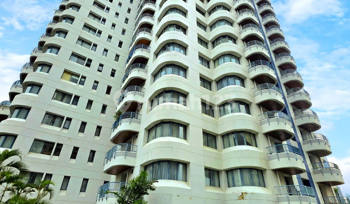 Apartemen Park Royal Gatot Subroto Lokasi Bagus Dekat Senayan, Sudirman