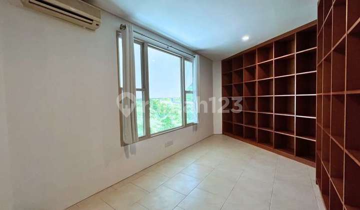 For Rent 4-Story House in a prime SCBD location For Rent 4-Story House in a prime SCBD location