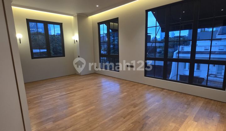 Rumah Area Kebayoran Baru  2