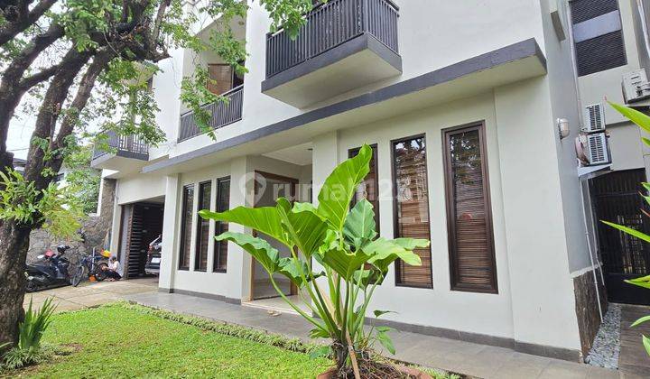 Disewakan Rumah Bagus Harga Nego di Kemang, Jakarta Selatan  2