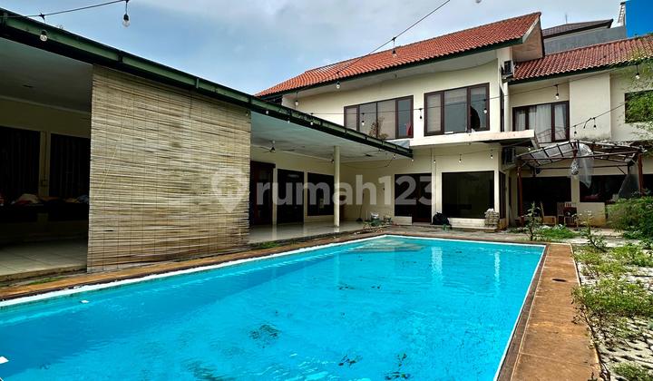 LAND MEASUREMENT HOUSE IN KEMANG, SOUTH JAKARTA