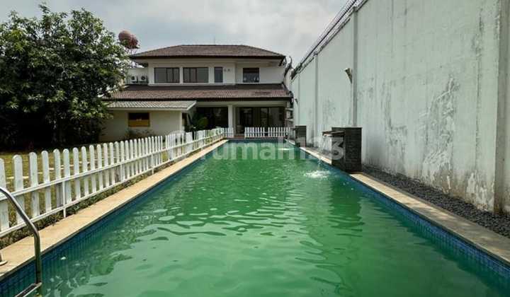 Nice 2-Story House in Cipete, Roadside Location 2