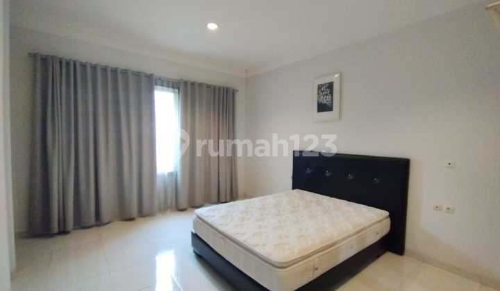 Rumah Cluster Palma Alam Sutera Dekat Mall & Tol