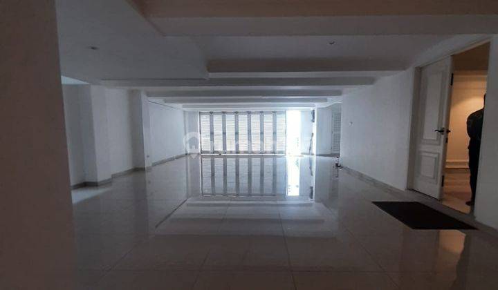 Di Jual Rumah Baru Full Furnish di Menteng Jakarta Pusat  2