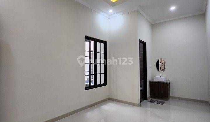 Rumah Startegis Classic di Cempaka Putih Jakarta Pusat 2