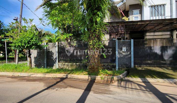Rumah Dgn Pool Pribadi di Billymoon Pondok Kelapa Jakarta Timur 