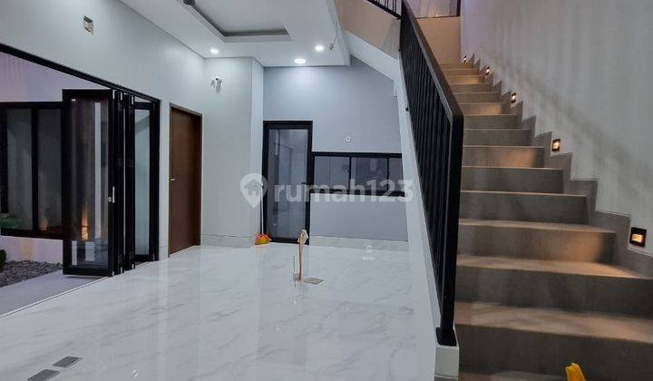Di Jual Rumah Baru Design Modern di Pondok Bambu Jakarta Timur 14