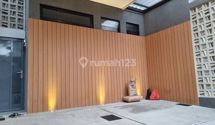 Di Jual Rumah Baru Design Modern di Pondok Bambu Jakarta Timur 17