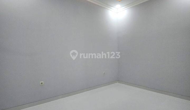 Di Jual Rumah Mewah di Komplek Elit Duren Sawit Jakarta Timur 8