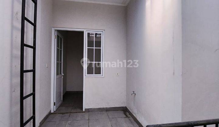 Rumah Baru di Komplek Elit Cempaka Putih Jakarta Pusat  2