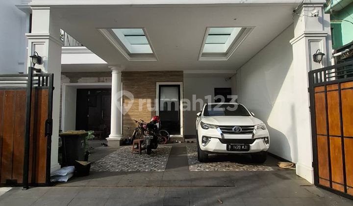 Rumah second bebas banjir di komplek koday jatiasih bekasi 