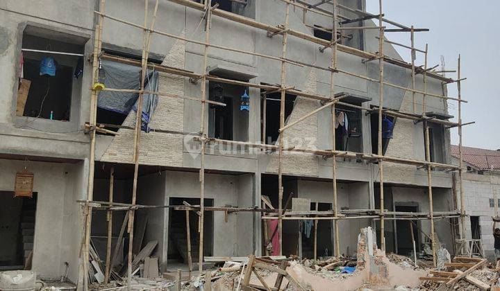 Rumah Baru di Cluster Jatinegara Kaum Jakarta Timur  2