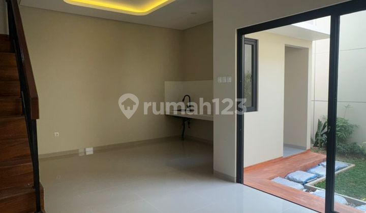 Rumah baru siap huni di komplek jatibening Bekasi  2