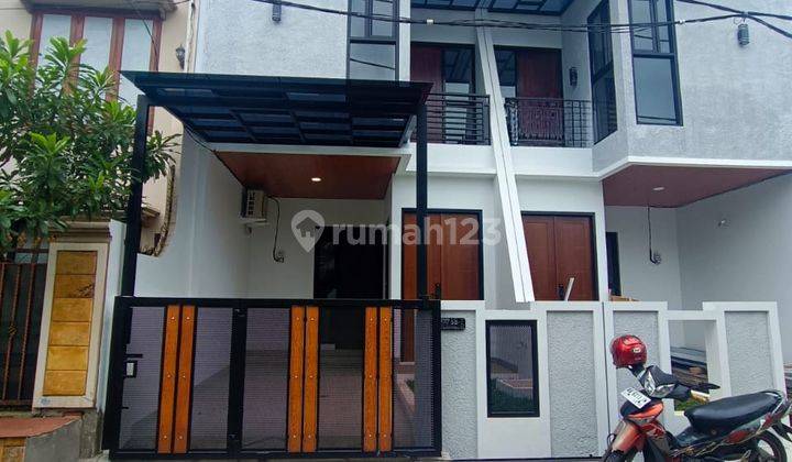 Di  Rumah Siap Huni di Rawamangun Jakarta Timur 1