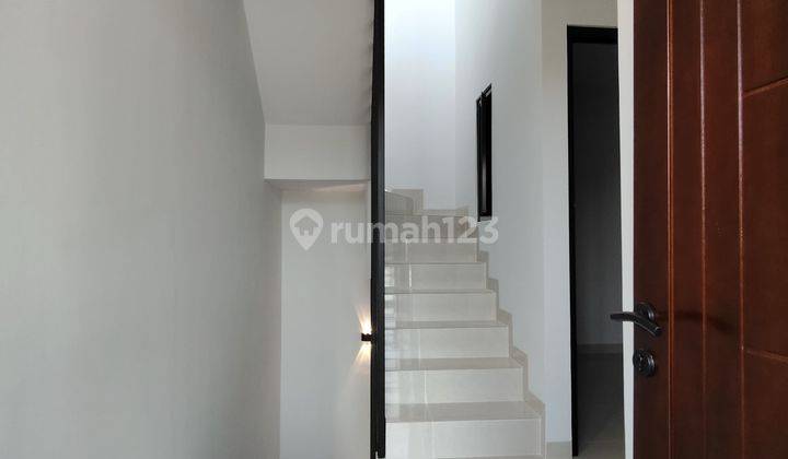 Rumah Baru Design Modern di Rawamangun Jakarta Timur  2