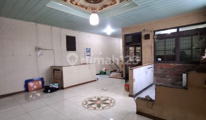 Rumah second akses 2 mobil di cempaka putih jakarta pusat  2