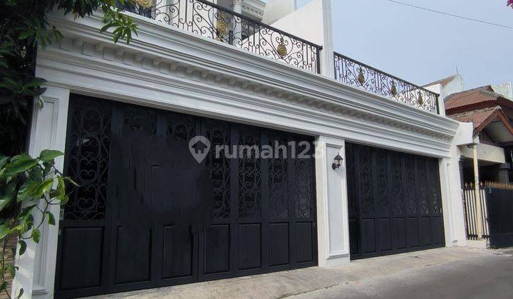 Rumah Baru Eropa Classic di Jatipadang Pasar Minggu Jakarta  1