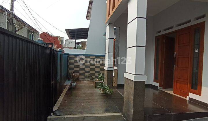 Rumah Bagus Tanag Luas di Komplek Kalisari Cijantung Jakarta 2