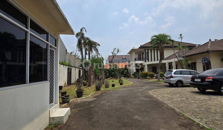 Di Jual Rumah Mewah Hitung Tanah di Jaticempaka Pondok Gede 2