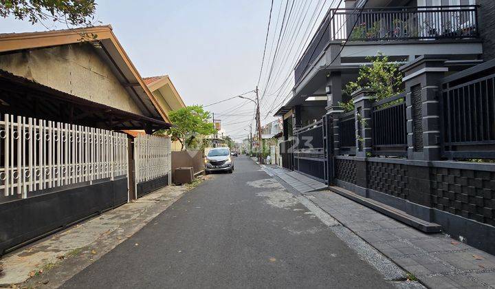 Rumah Second di Komplek Pondok Kelapa Jakarta Timur  2