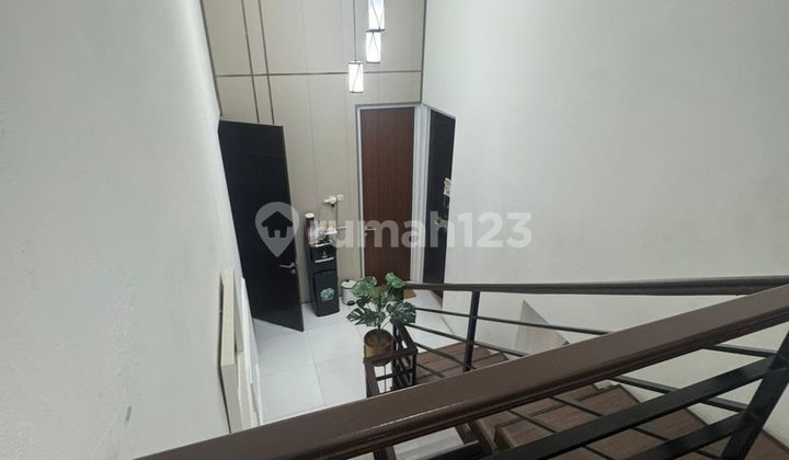 Second-hand house in the Setu Cipayung cluster, East Jakarta. 2