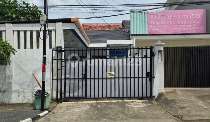 For quick sale Commercial building in Rawamangun, East Jakarta