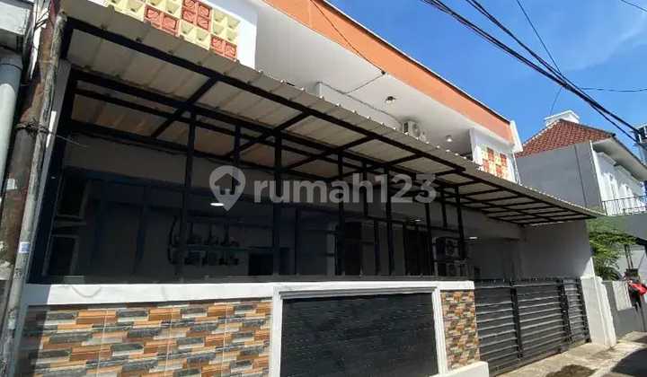 Rumah kost strategis di Tebet barat Jakarta Selatan Rumah kost strategis di Tebet barat Jakarta Selatan