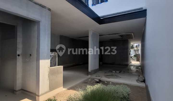 Rumah modern minimalis di Duren sawit jakarta timur 2