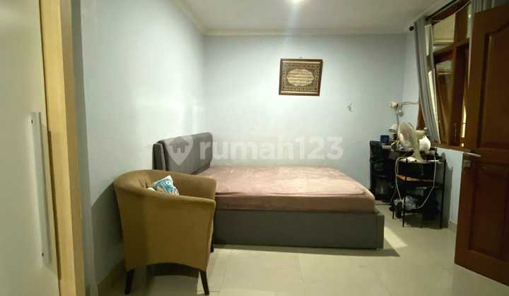 Rumah second di komplek cipinang muara Jakarta Timur  2