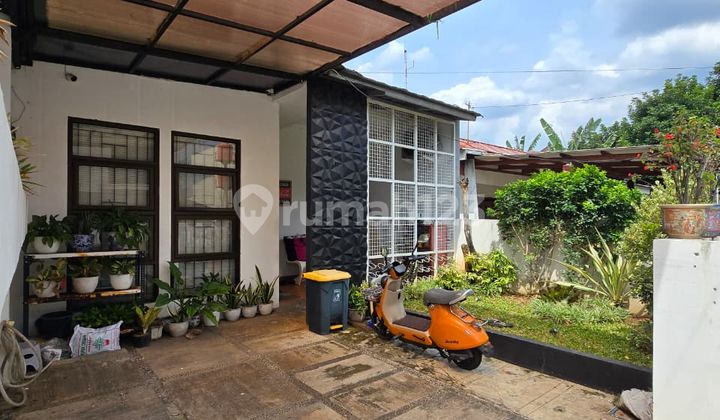 Rumah second di komplek waringin permai Jatiwaringin Jakarta Timur  2