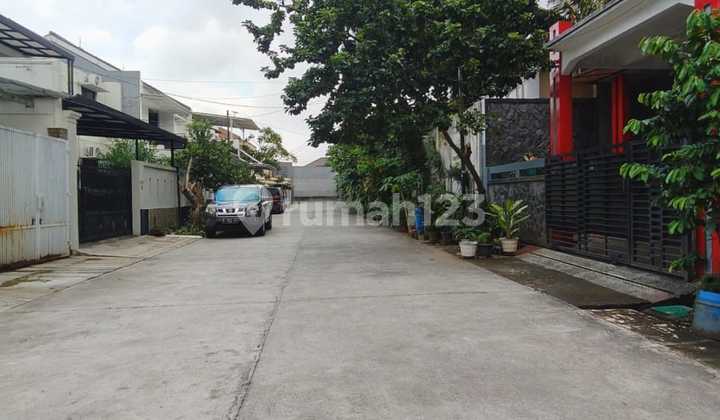 Rumah Baru di Komplek Bilyymoon Pondok Kelapa Jakarta Timur 2