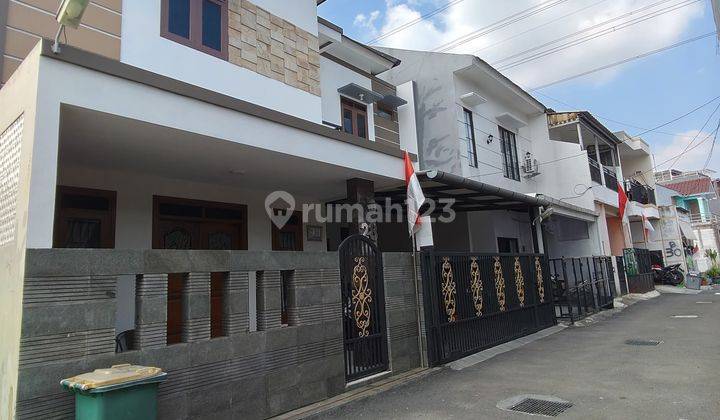 Rumah second full furnished di ciracas Jakarta Timur  1