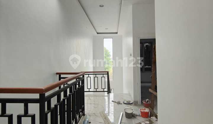New House Ready to Occupied in Matraman Utan Kayu, East Jakarta 2