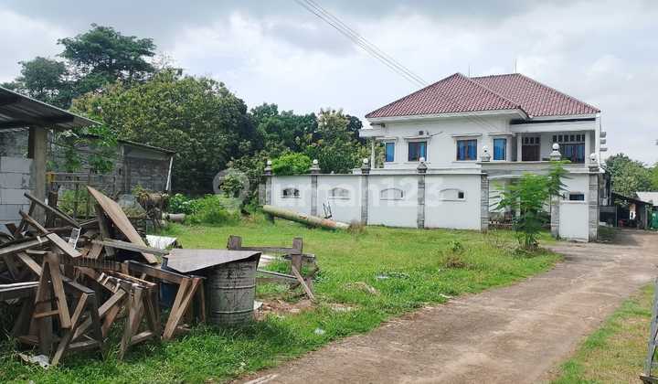 Furniture Wood Factory in Jepara 20 Billion - Central Java